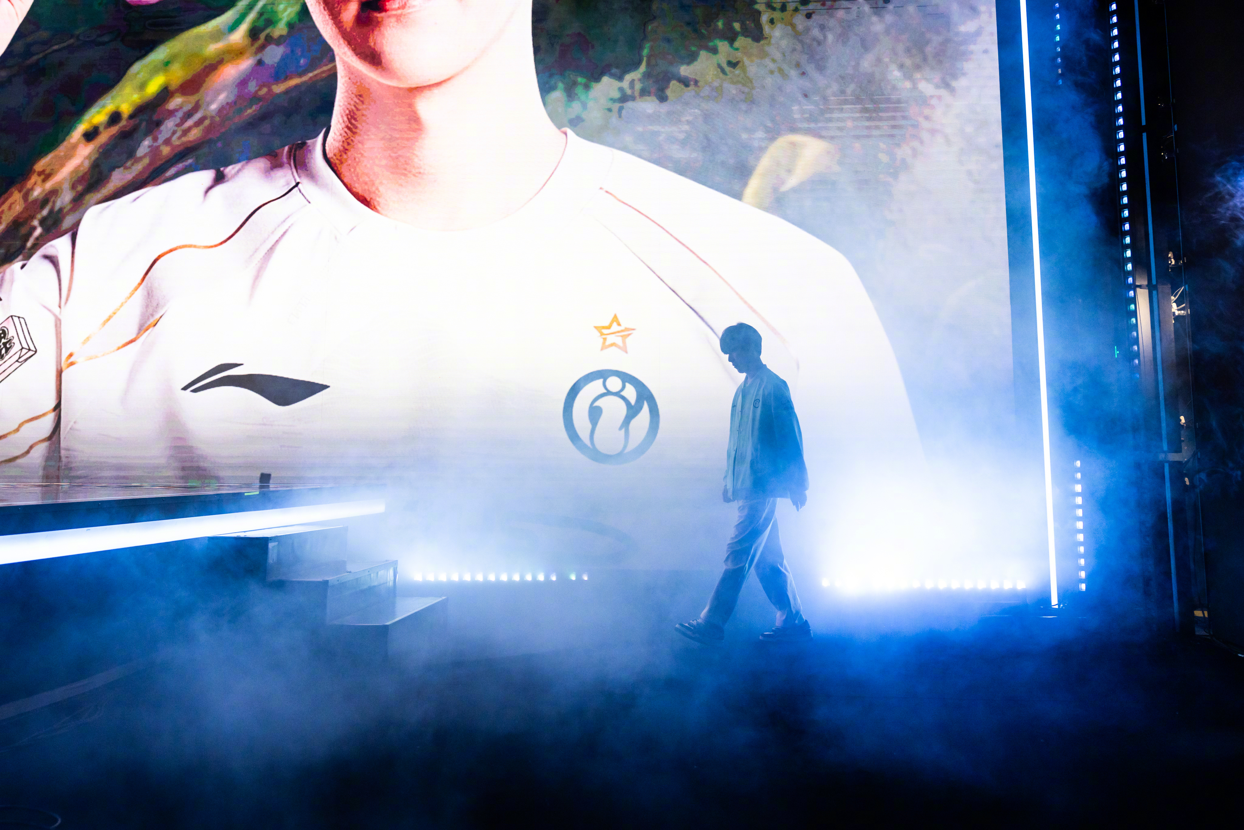 GEN绝杀WBG，Kanavi拿下关键大龙焦点之战入围赛，成为赛场最大亮点