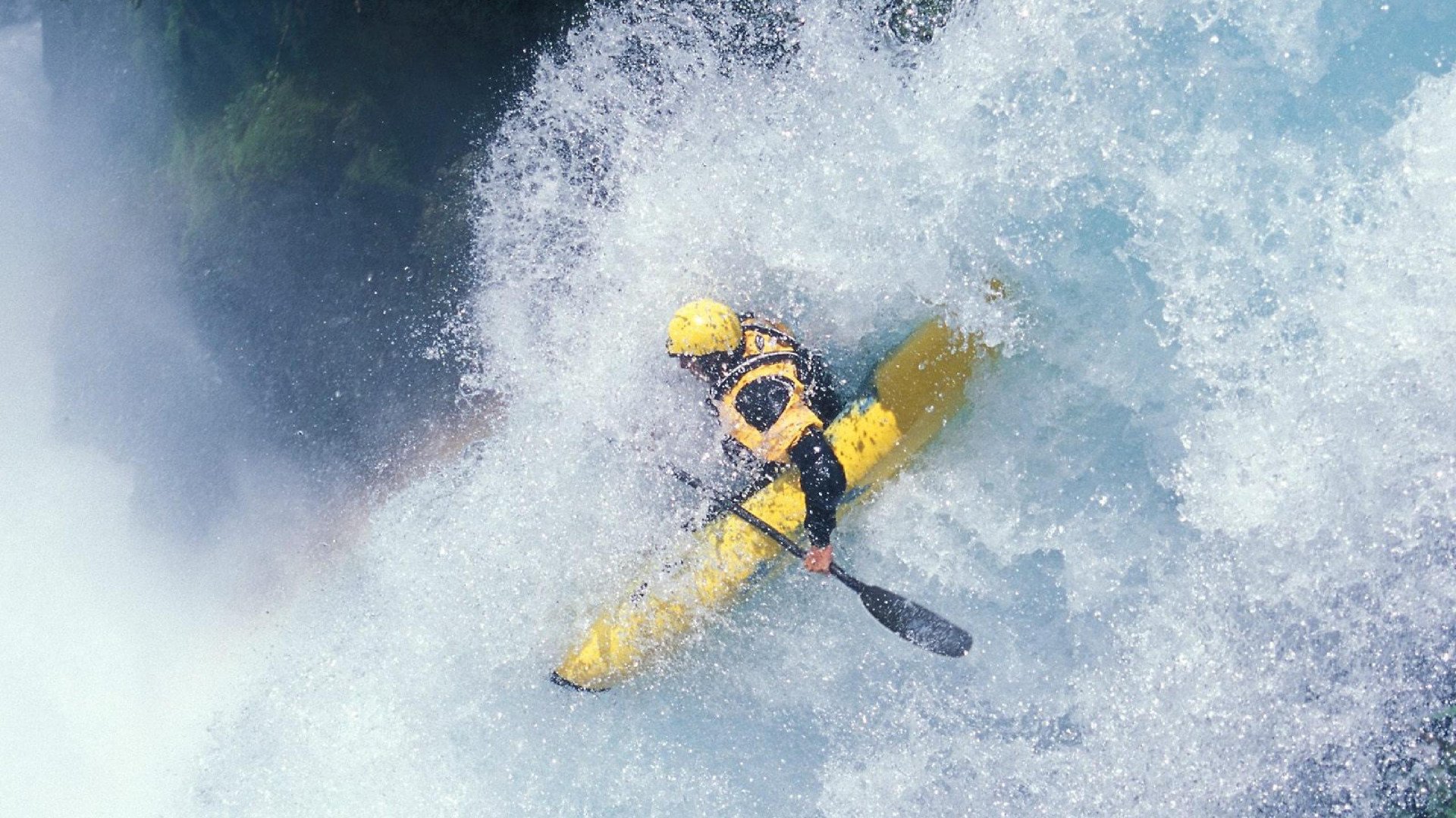 开云体育-夜鹰啄碎药厂！卢卡库两射一传导演逆转，黄潜客场3-2险胜勒沃库森